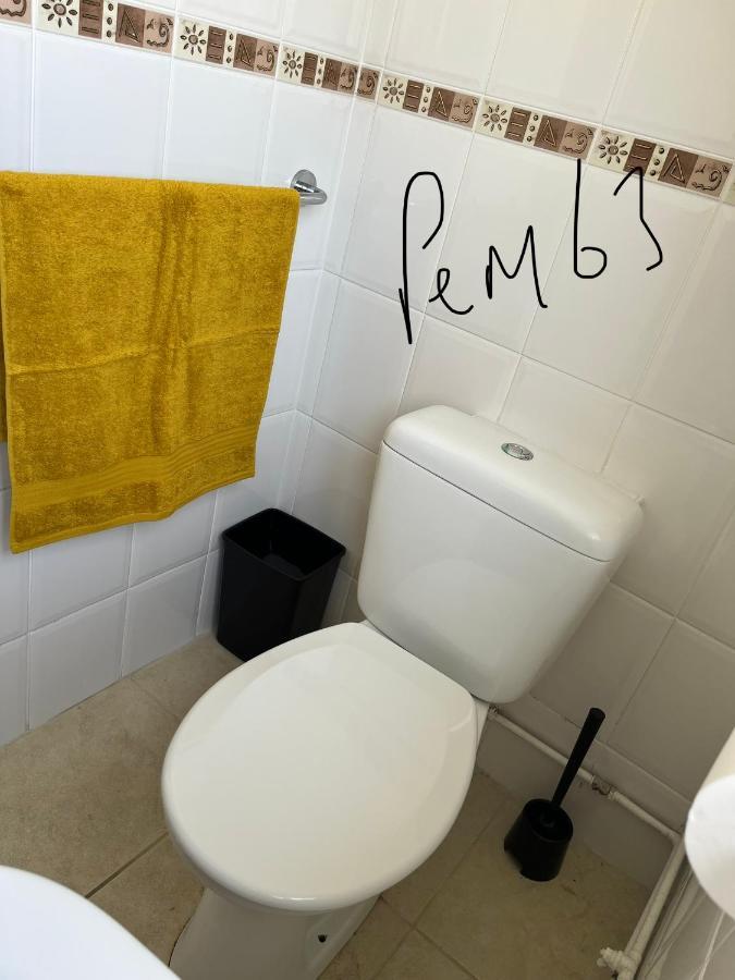 63 Bermuda *